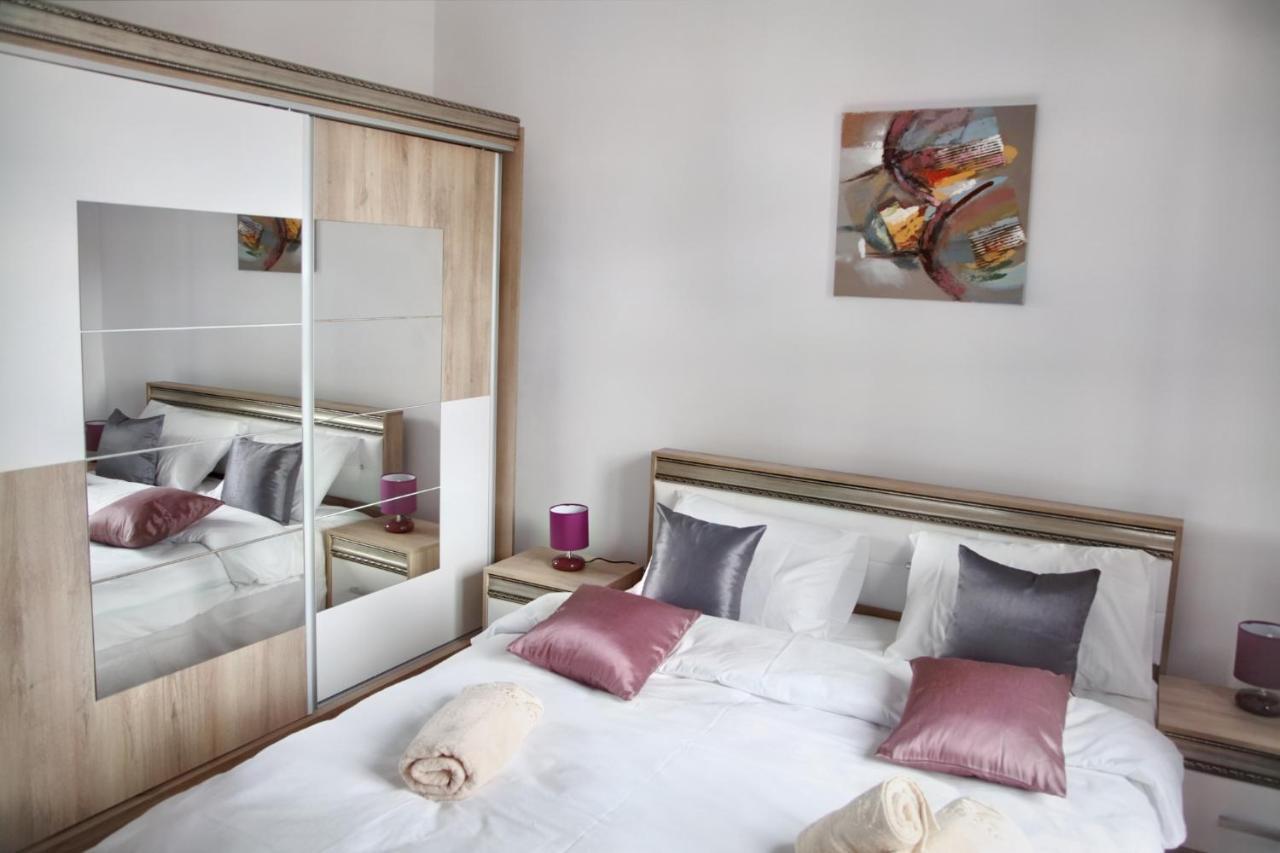 Luxury Downtown Apartment 克卢日-纳波卡 外观 照片